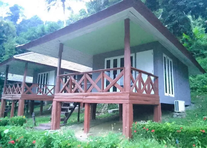 Koh Ngai Resort